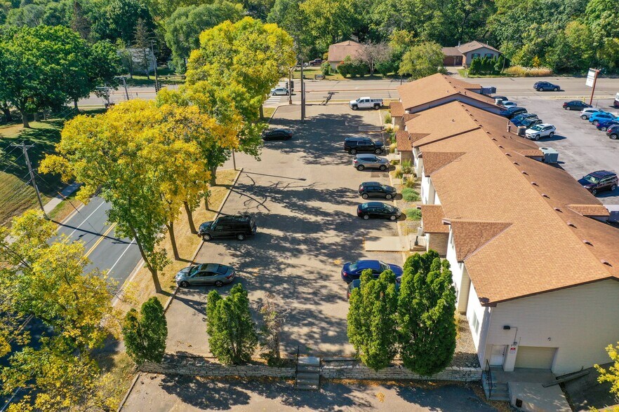 More Photos Of 1401-1405 Silver Lake Rd, New Brighton Medical For Lease