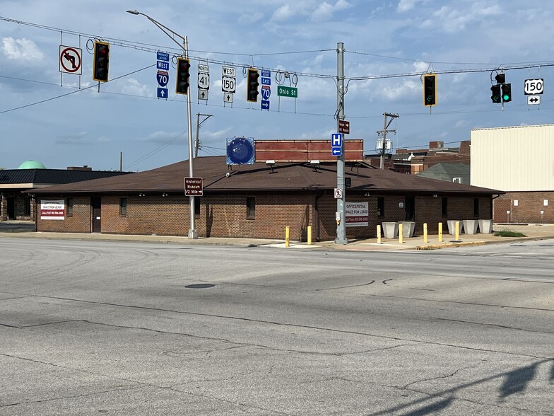 Primary Photo Of 300 Ohio St, Terre Haute Medical For Lease