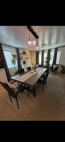 More Photos Of 4080 Spring Rd, Las Vegas Office Residential For Lease