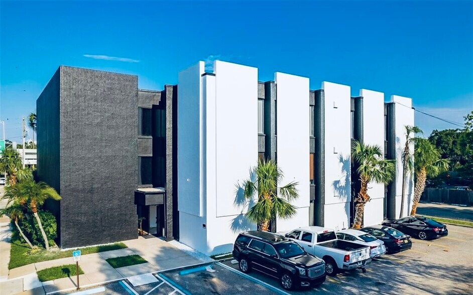 More Photos Of 3118 Gulf To Bay Blvd, Clearwater Medical For Lease