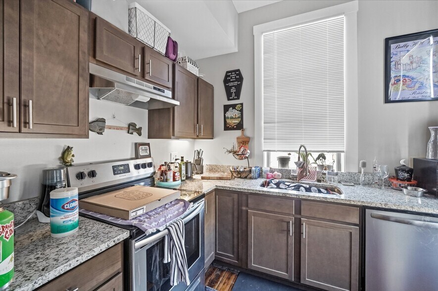 More Photos Of 428-430 Elizabeth St, Cincinnati Apartments For Sale