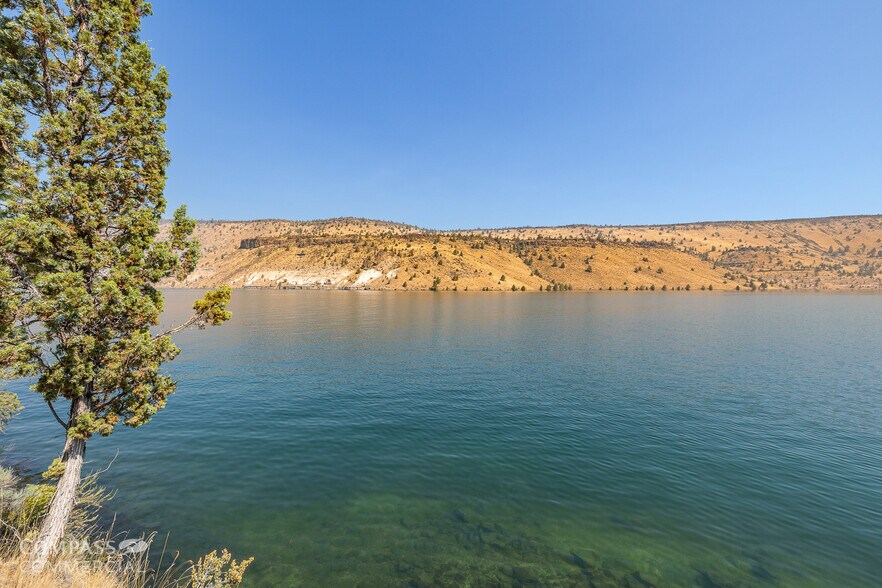 More Photos Of Taxlot 111100-00-01900, Culver Land For Sale