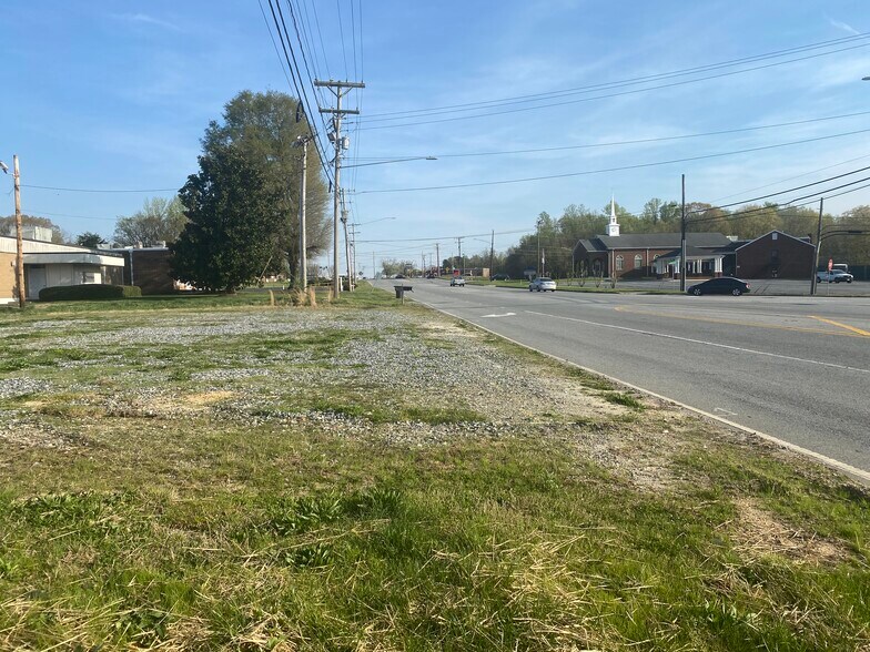 More Photos Of 3300 N Main St, High Point Land For Sale