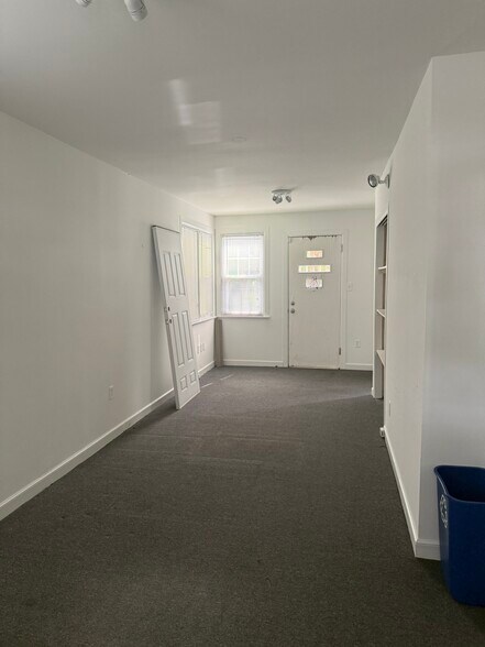More Photos Of 728-740 E Haverford Rd, Bryn Mawr Office For Lease