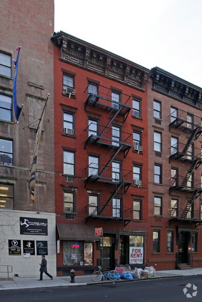 More Photos Of 326 E 61st St, New York Apartments For Sale