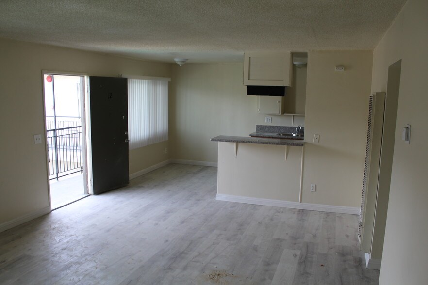 More Photos Of 1414-1446 E Citrus St, San Bernardino Apartments For Sale