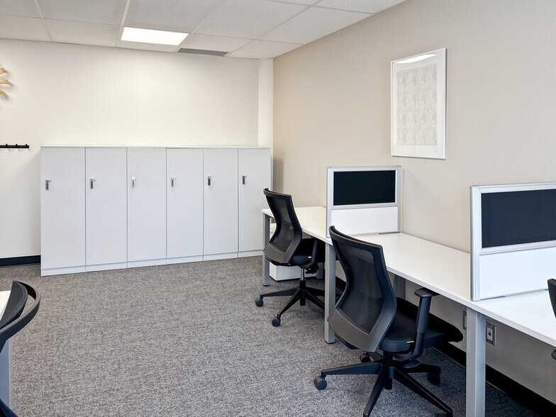 More Photos Of 111 2 Ave S, Saskatoon Coworking Space