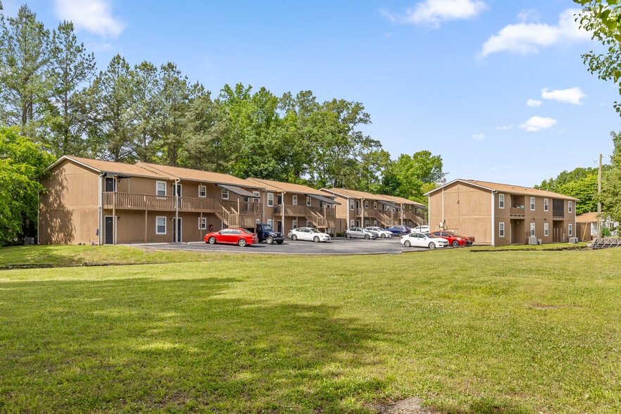 More Photos Of 1802 Hamill Rd, Hixson Apartments For Sale