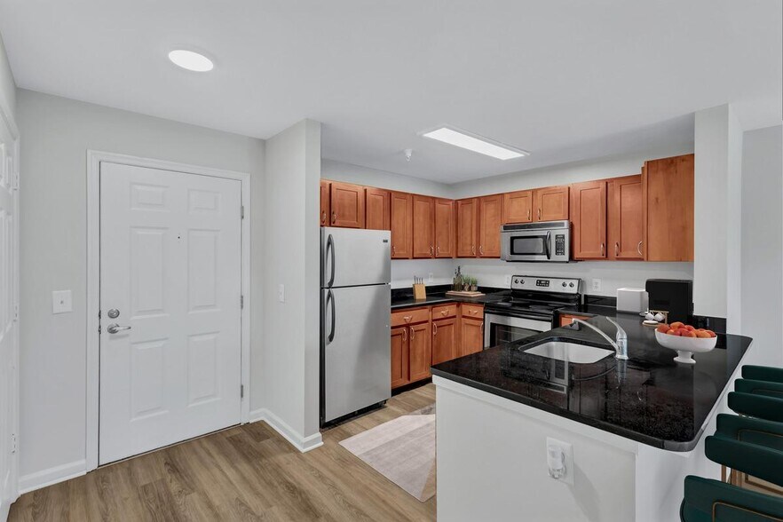 More Photos Of 10095 Washington Blvd, Laurel Apartments For Lease