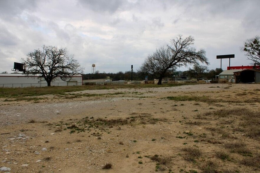 More Photos Of 119 Mikus Rd, Hudson Oaks Land For Lease