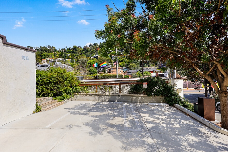 More Photos Of 1913-1915 Hyperion Ave, Los Angeles Loft Creative Space For Sale