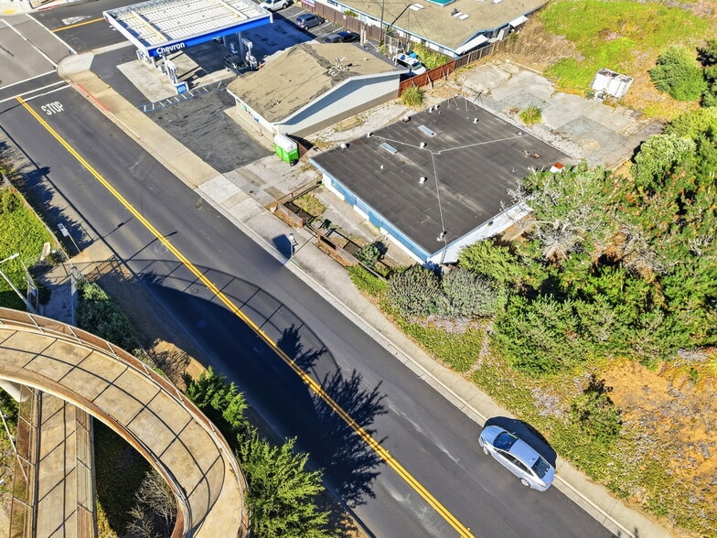 More Photos Of 699 Oceana Blvd, Pacifica Restaurant For Sale