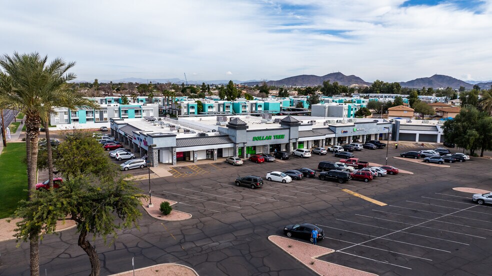 More Photos Of 8115-8129 N 35th Ave, Phoenix Unknown For Lease