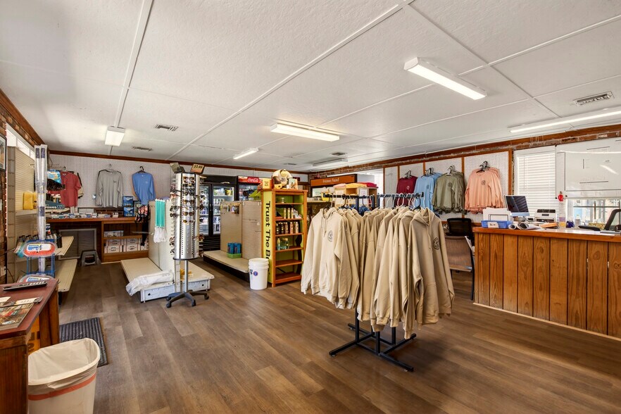 More Photos Of 3308 Mary Walker Dr, Gautier Marina For Sale