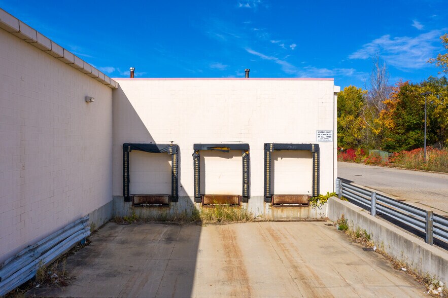 More Photos Of 1179 32nd St, Port Huron Industrial For Sale