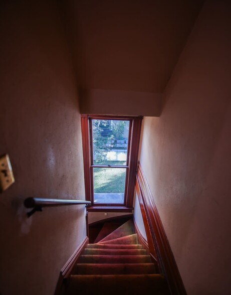 More Photos Of 253-255 S Marengo Ave, Pasadena Office For Lease