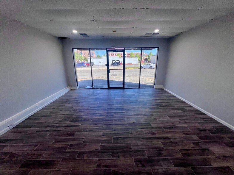 More Photos Of 2223 8th St, Tuscaloosa Office For Lease