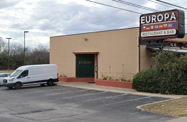 More Photos Of 8811 Fredericksburg Rd, San Antonio Restaurant For Sale