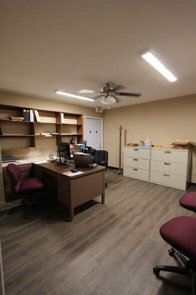 More Photos Of 603 E Empresario St, Refugio Office For Sale