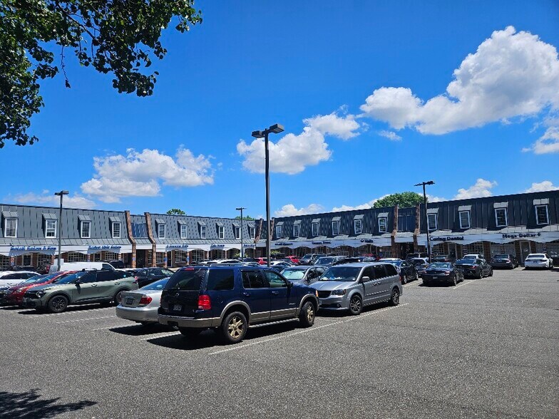 More Photos Of 50 S Pickett St, Alexandria Medical For Sale