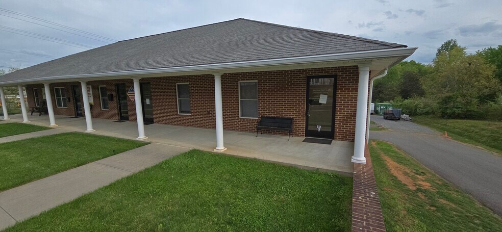 Primary Photo Of 45 Business Park Dr, Ruckersville Office For Lease