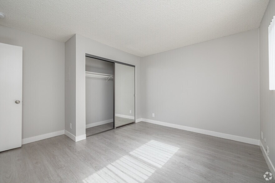 More Photos Of 1628 W 218th St, Torrance Apartments For Sale