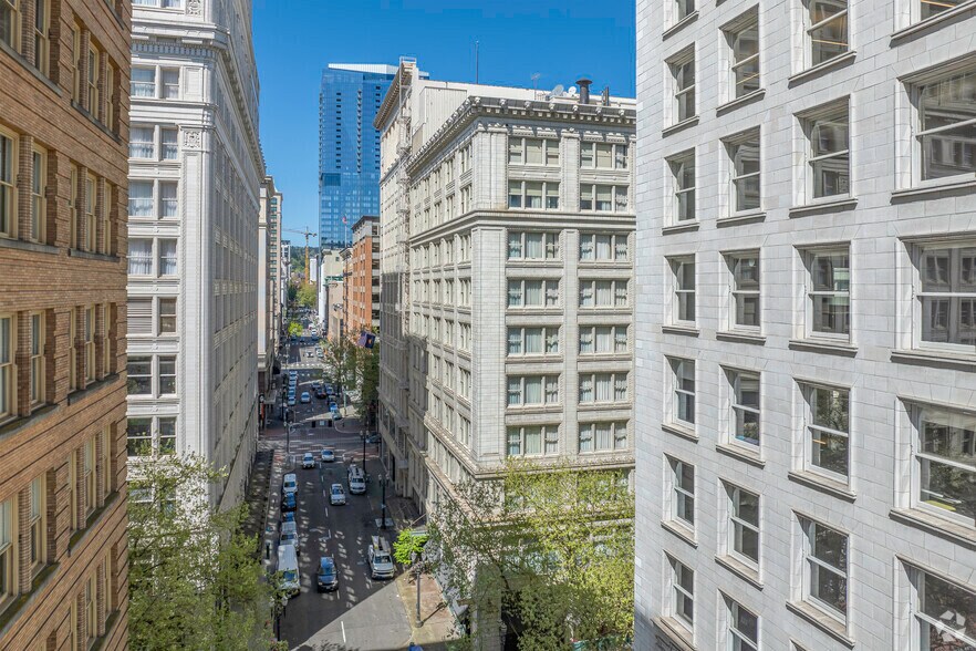 More Photos Of 520-538 SW 6th Ave, Portland Office For Lease