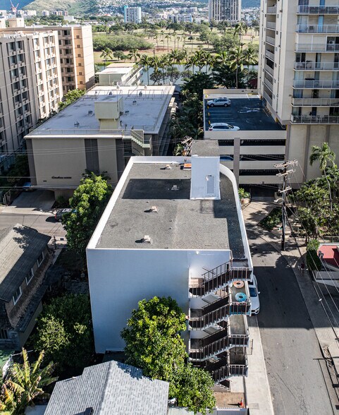 More Photos Of 250 Kapili St, Honolulu Apartments For Sale