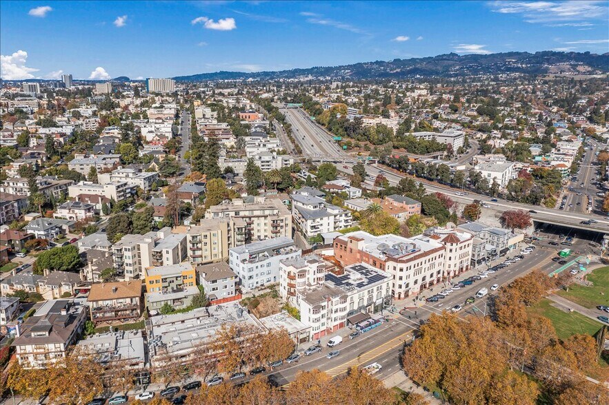 More Photos Of 570 Grand Ave, Oakland Apartments For Sale