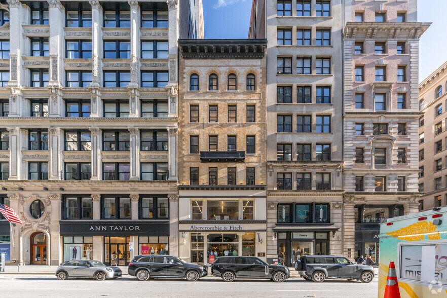 Primary Photo Of 139 Fifth Ave, New York Loft Creative Space For Lease