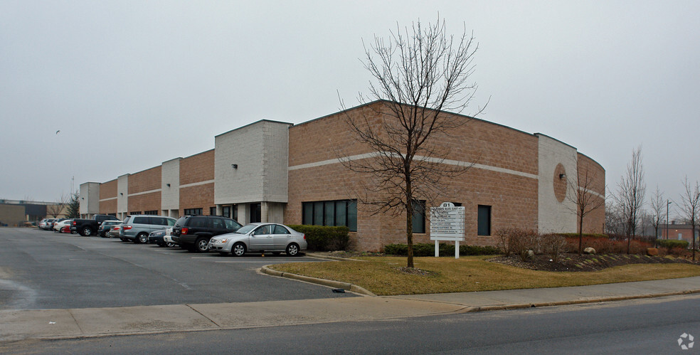 Primary Photo Of 81 E Jefryn Blvd, Deer Park Warehouse For Lease