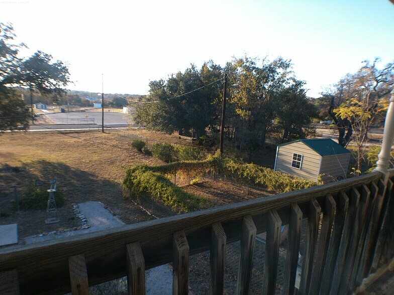 More Photos Of 503 E Avenue G, Lampasas Apartments For Sale