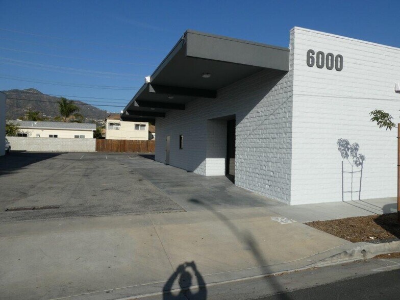 More Photos Of 6000 San Fernando Rd, Glendale Warehouse For Lease