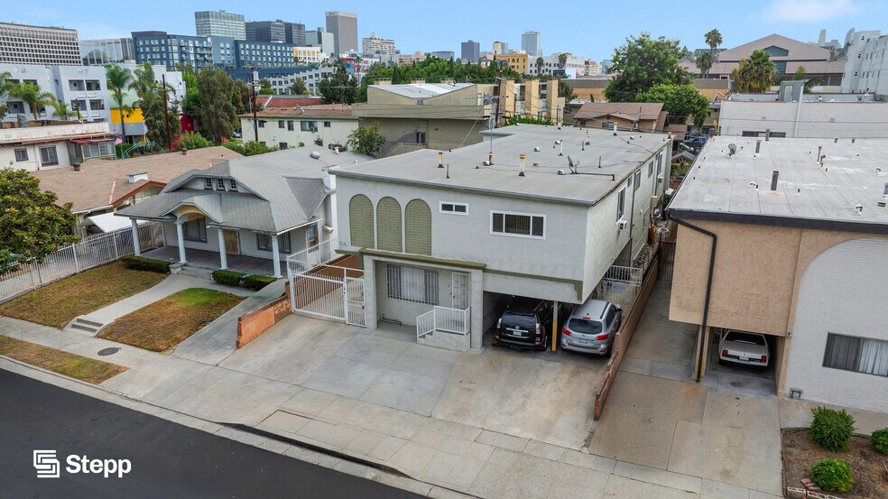 Primary Photo Of 914 S St Andrews Pl, Los Angeles Apartments For Sale