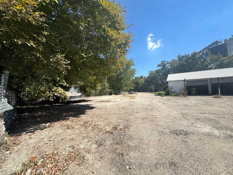 More Photos Of 817 Airport Blvd, Austin Restaurant For Sale