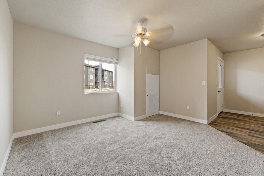 More Photos Of 4815 5th St, Rapid City Apartments For Sale