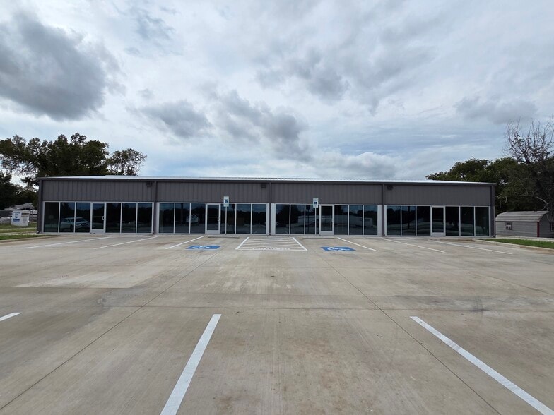 Primary Photo Of 308 Church Ave, Troy Storefront Retail Office For Lease