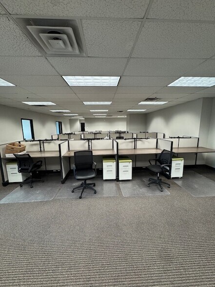 More Photos Of 12244 S Business Park Dr, Draper Office For Lease