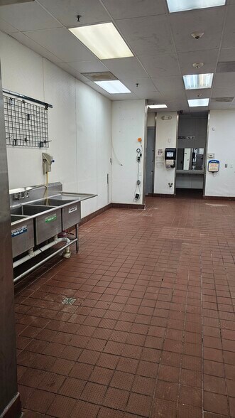 More Photos Of 3701 Call Field Rd, Wichita Falls Restaurant For Lease