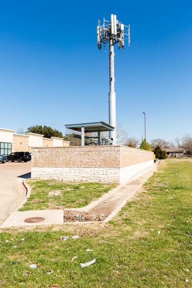 More Photos Of 1220 Pioneer Rd, Mesquite Freestanding For Sale