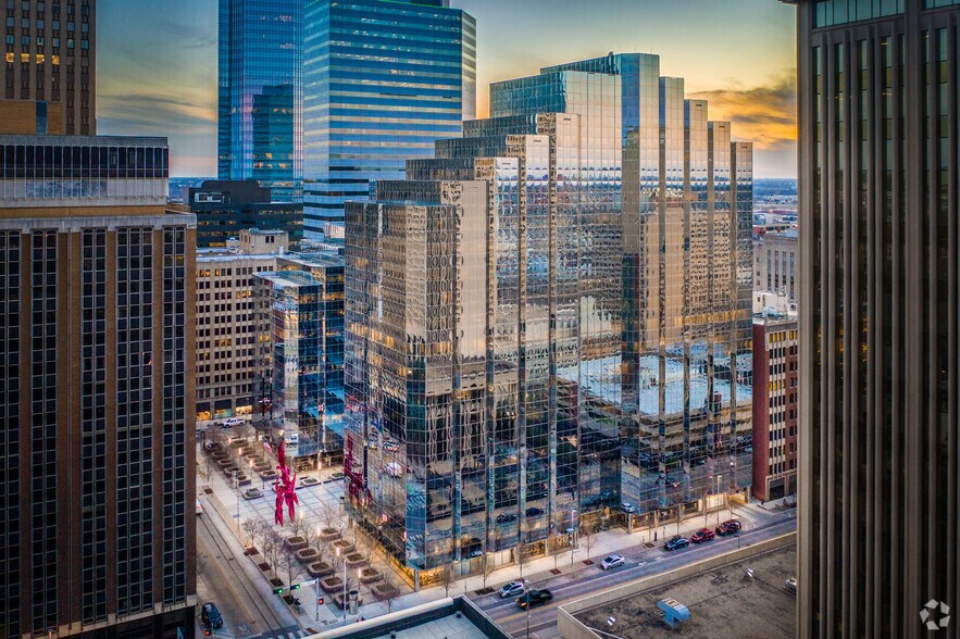 More Photos Of 211 N Robinson Ave, Oklahoma City Office For Lease