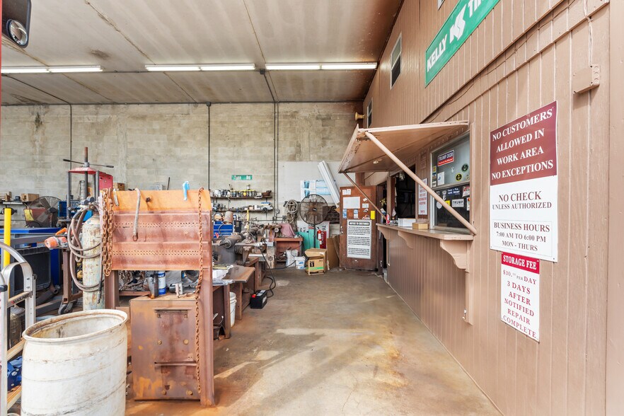 More Photos Of 105 NE 1st Rd, Homestead Industrial For Sale