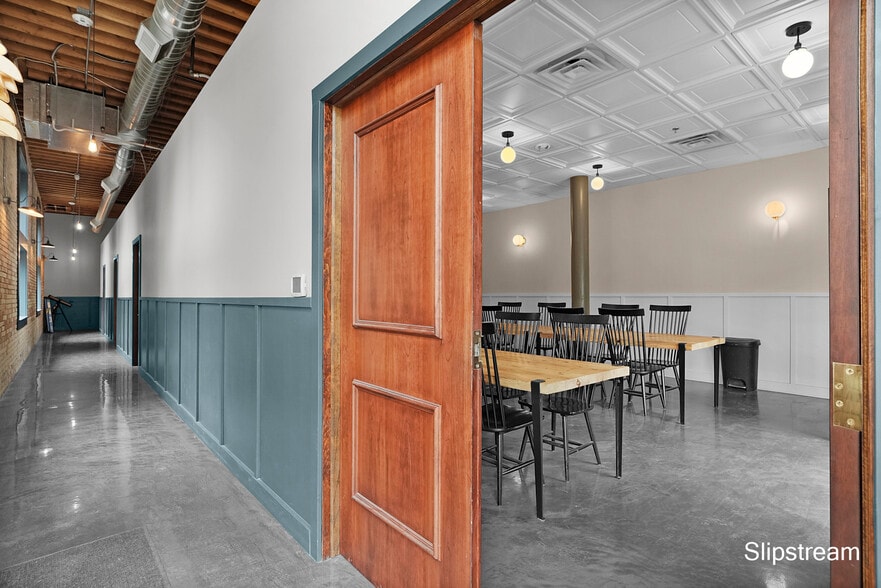 More Photos Of 25 S Division Ave, Grand Rapids Office For Sale