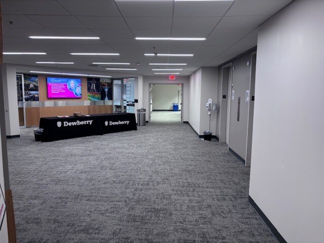 More Photos Of 8403 Arlington Blvd, Fairfax Office For Lease