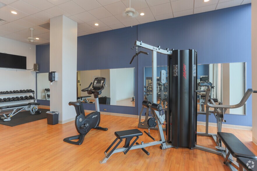 More Photos Of 2101 Executive Dr, Hampton Office For Lease