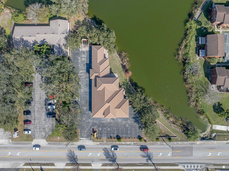 More Photos Of 1820 E Edgewood Dr, Lakeland Medical For Sale
