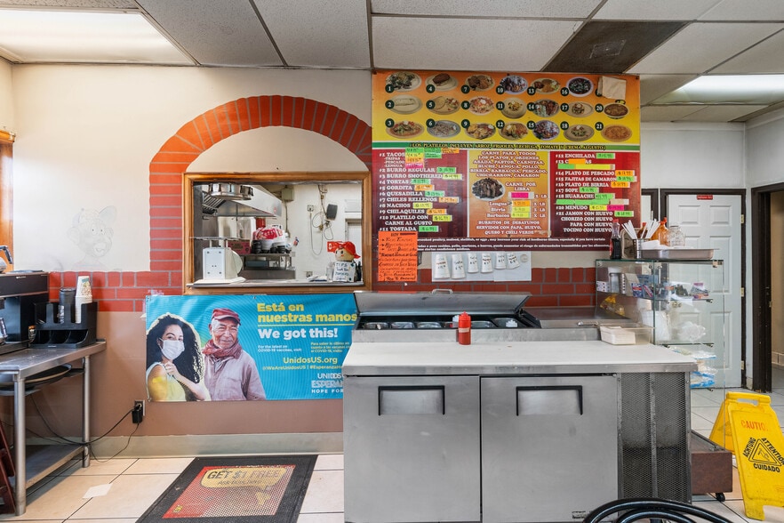 More Photos Of 7575 Broadway St, Denver Restaurant For Sale