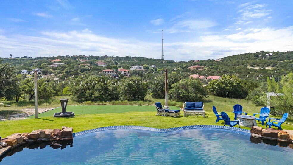 More Photos Of 4607 R O Dr, Spicewood Lodge Meeting Hall For Sale