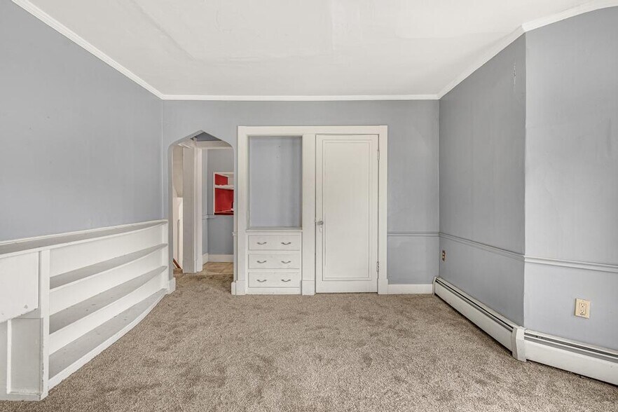 More Photos Of 4201 Burnham Ave, Toledo Apartments For Sale