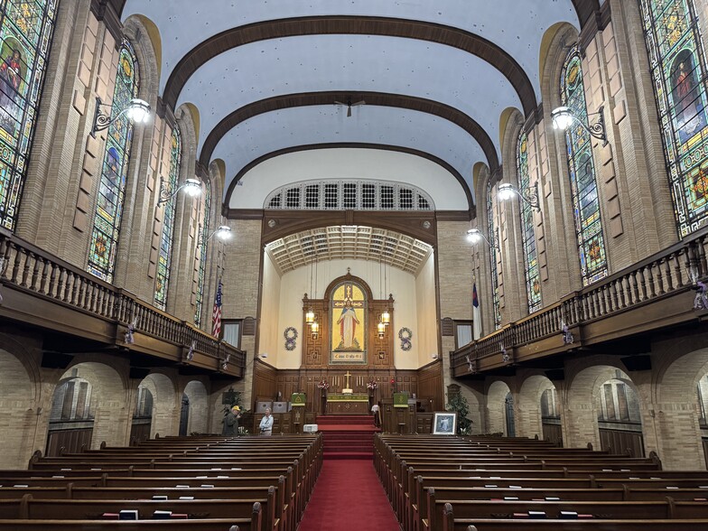 More Photos Of 100 Lafayette St, York Specialty For Sale